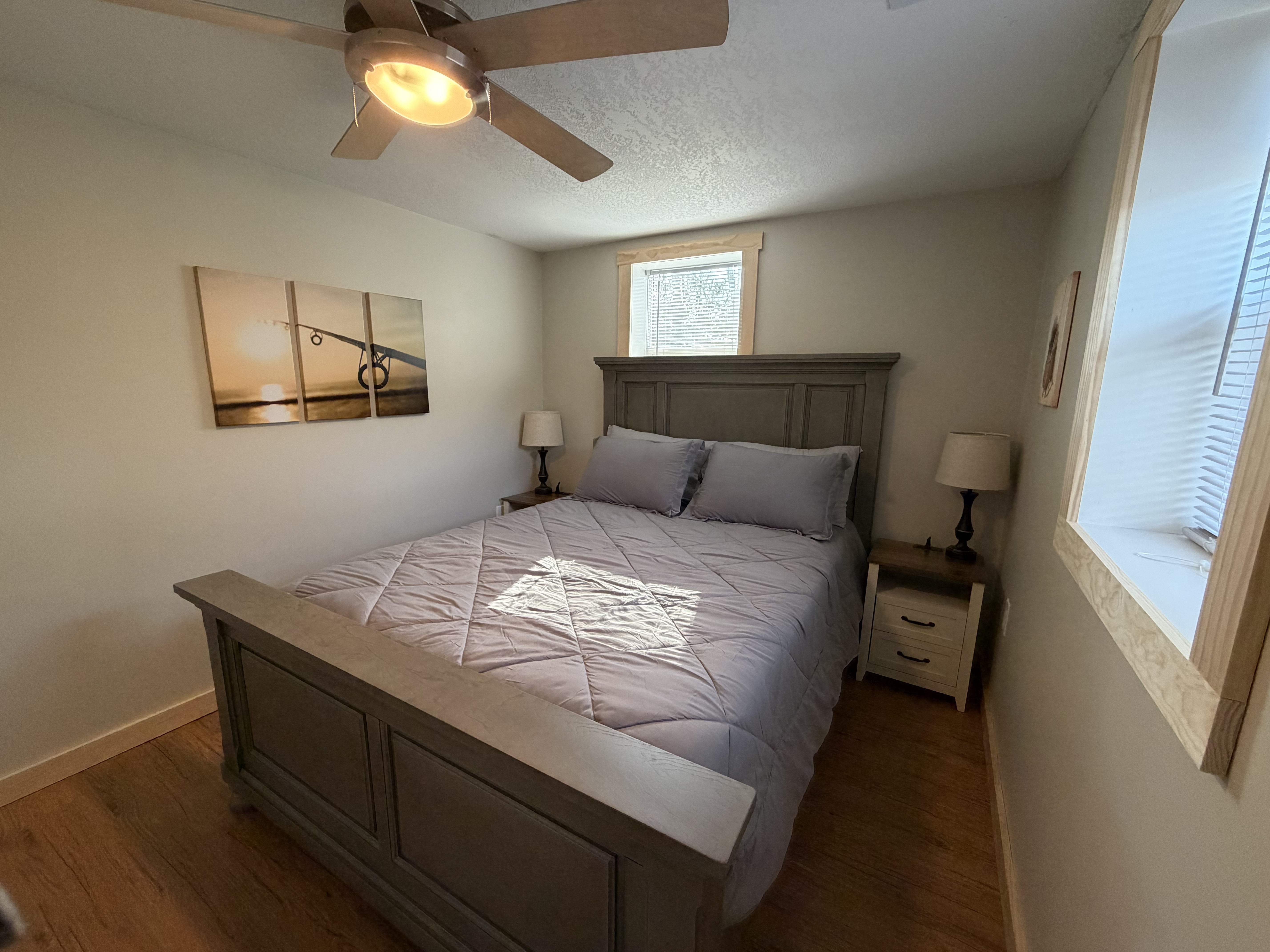 Lake Mattoon Hideaway – bedroom 2